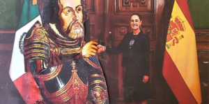 Imagen de Claudia Sheinbaum dando la mano a Hernán Cortés