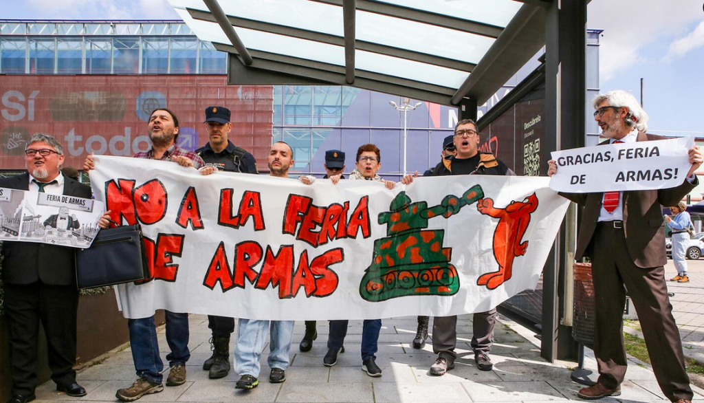 Imagen de la pancarta, por Alberto Astudillo