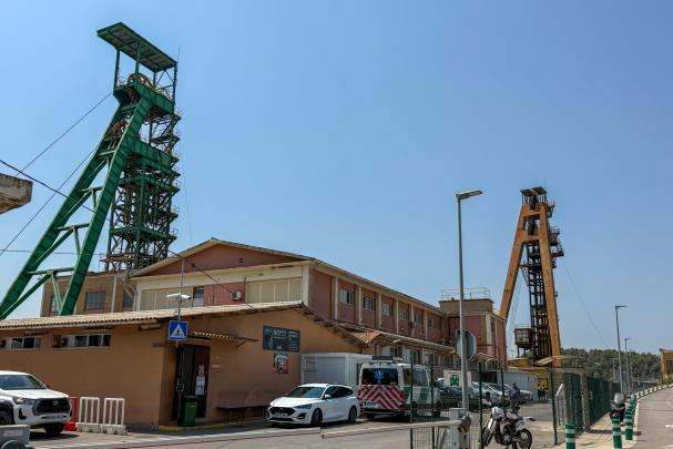 Exterior de la mina